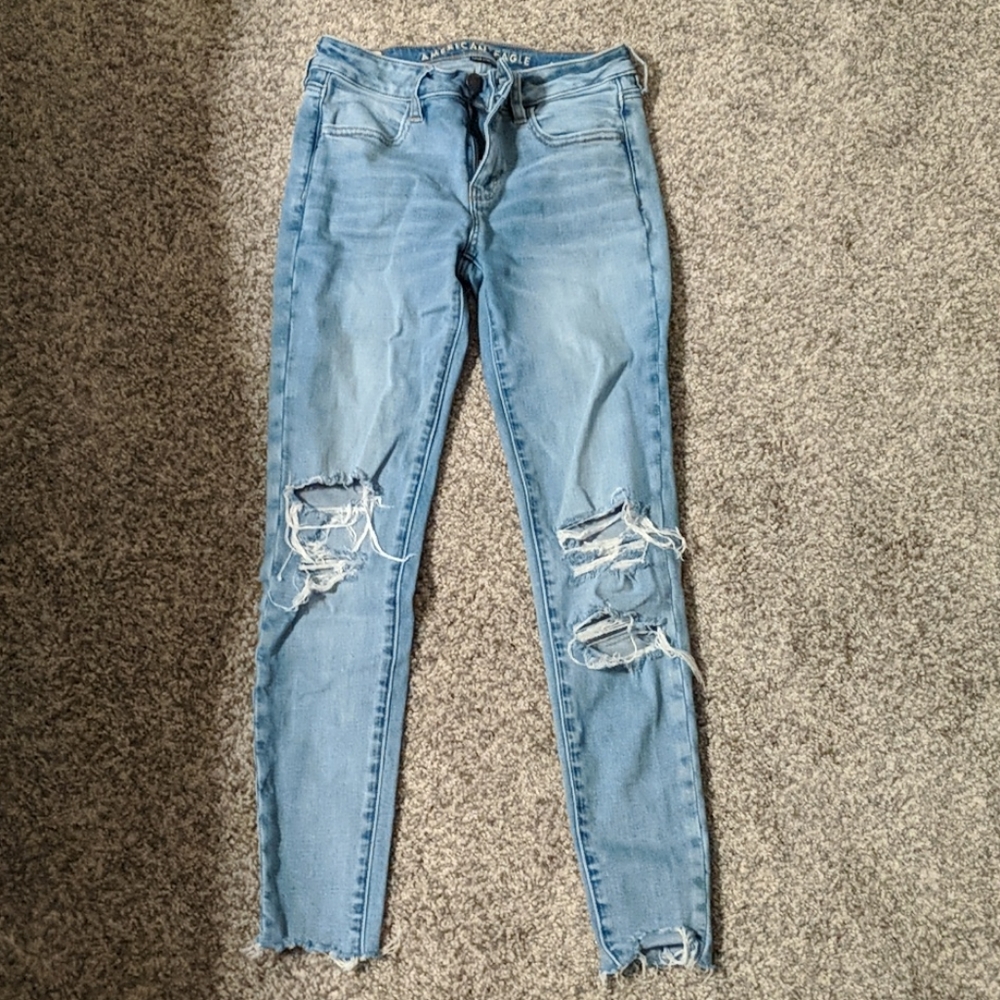 AE Distressed Jegging | size 4
